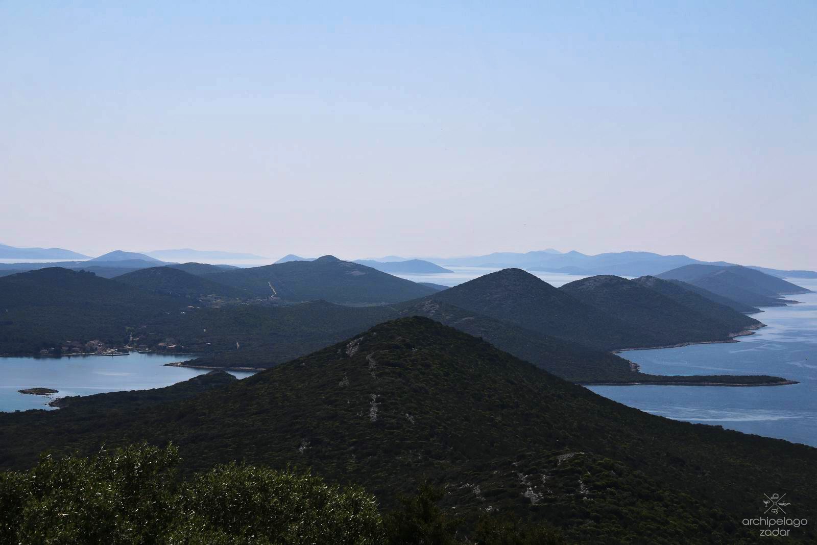 must see places in zadar, peak of island ist