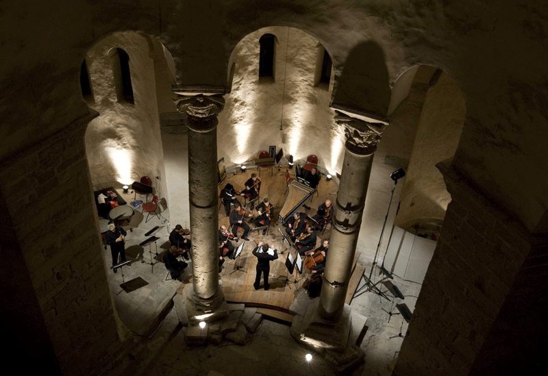 Music nights in st. Donat