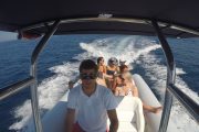 guests on a exciting speedboat ride with local skipper