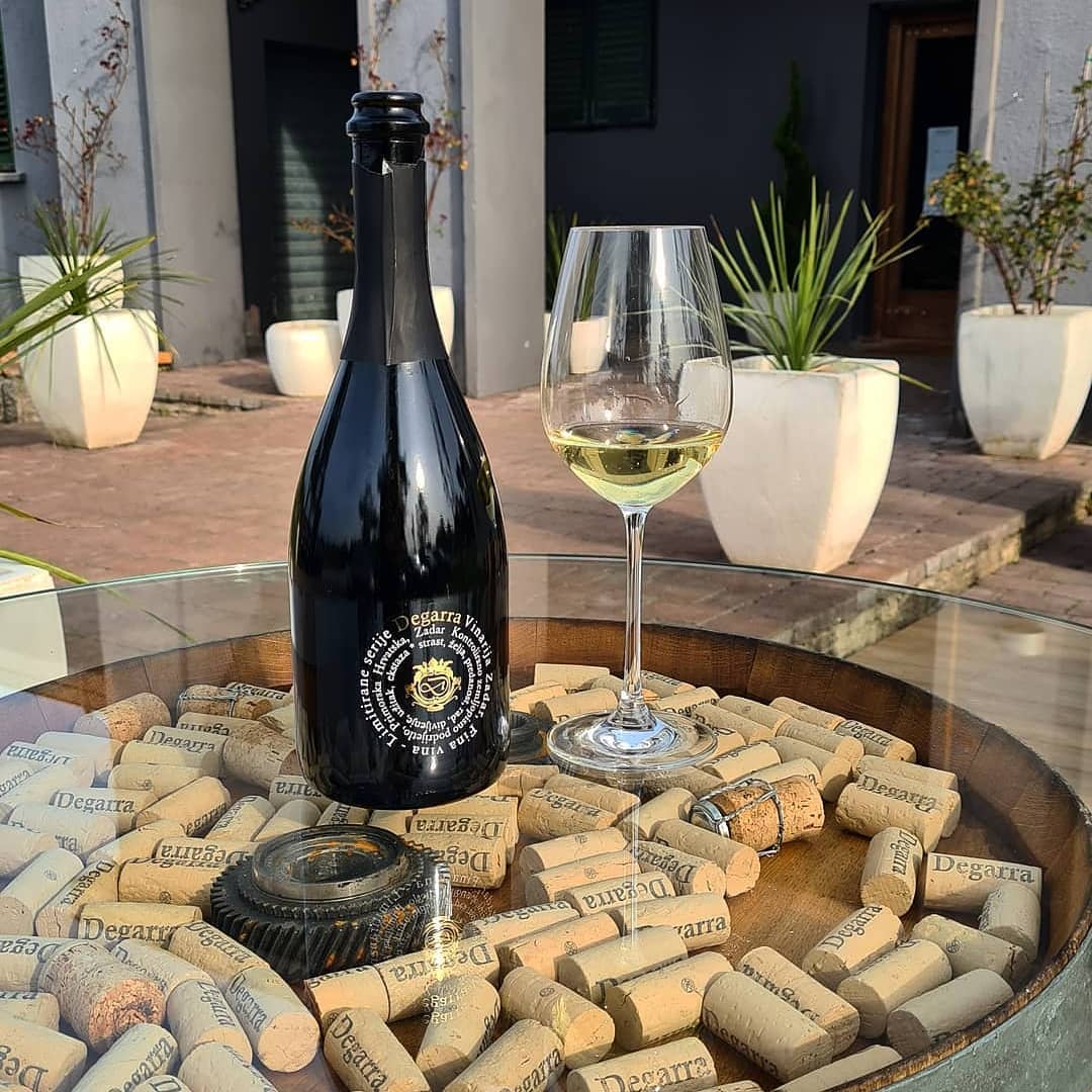 local products in Zadar- degarra wine