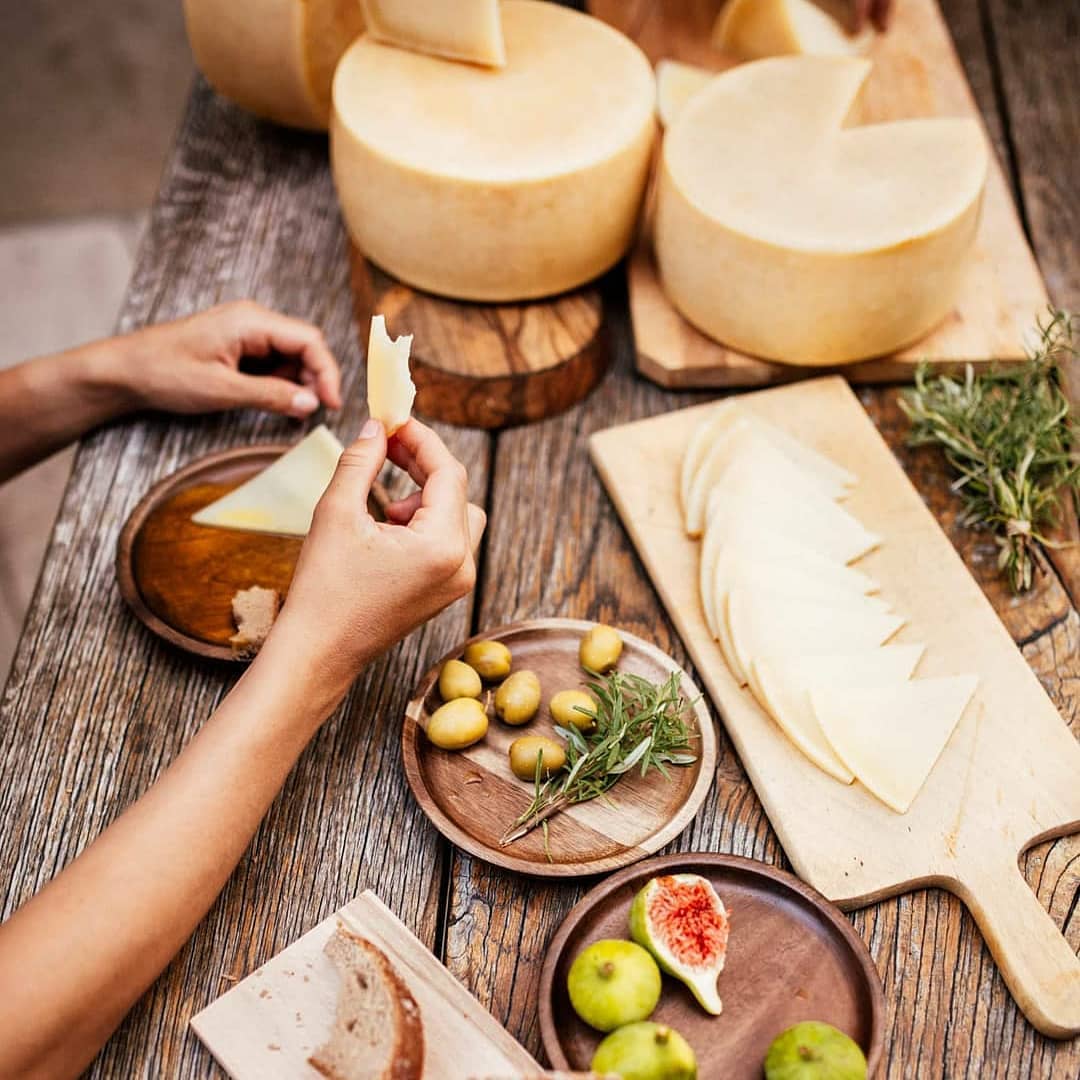 local products in zadar - paški cheese