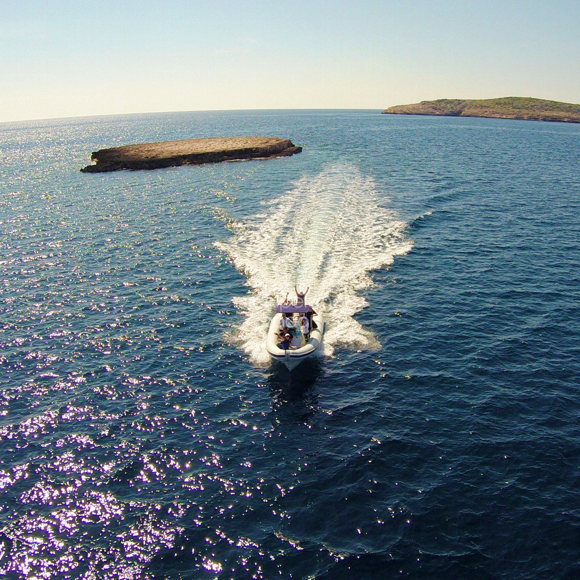 people in a thrilling speedboat ride near plate shaped island