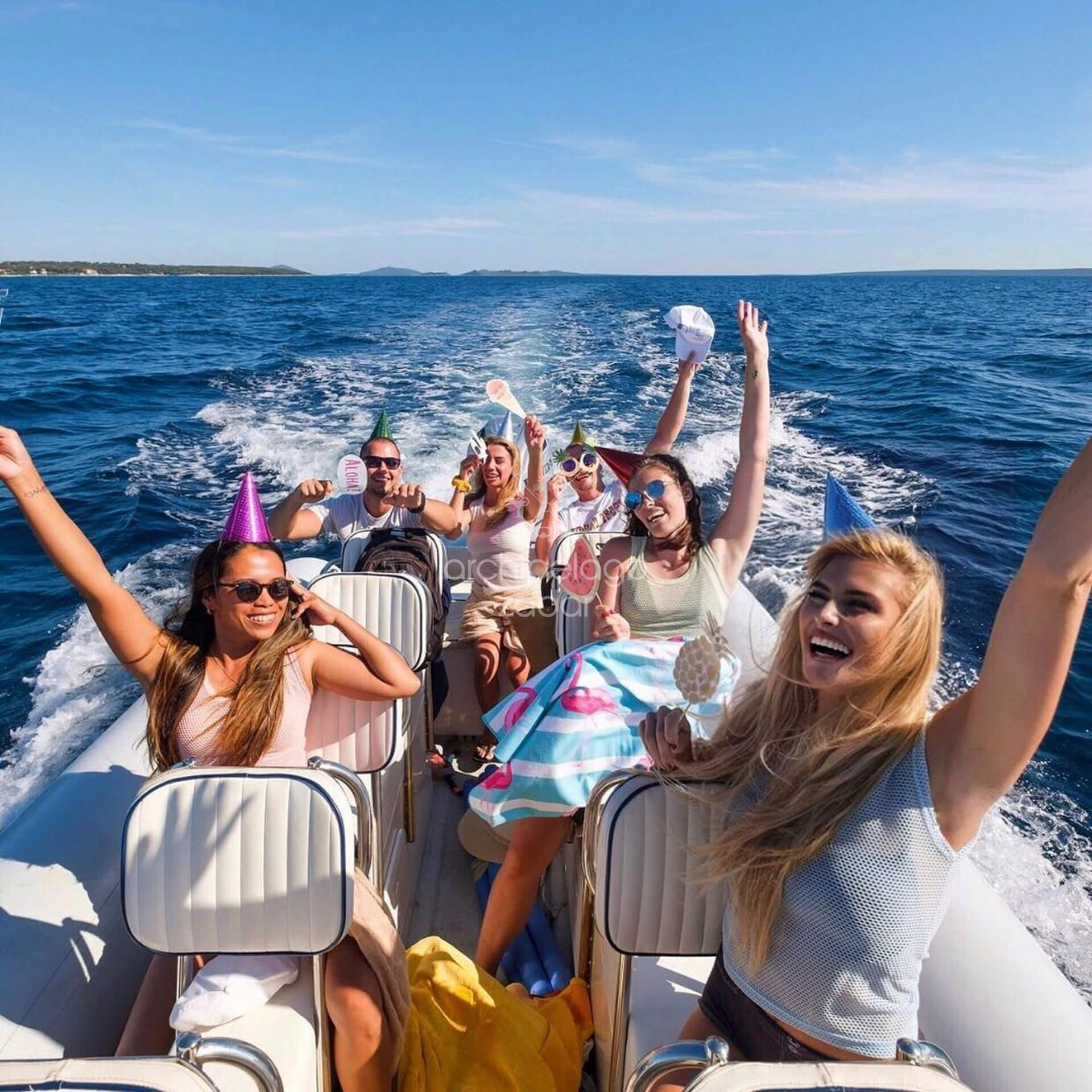 people joyful and happy smiling on a boat tour from Zadar